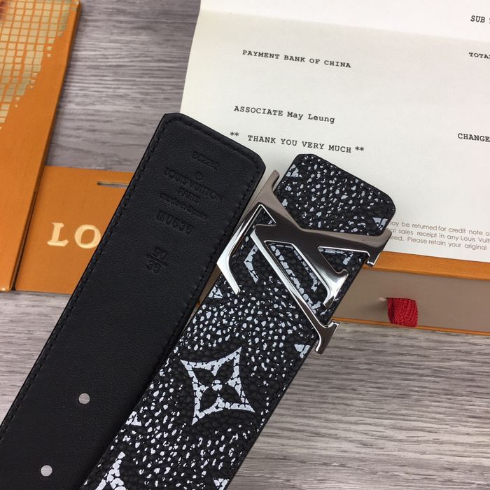 Louis Vuitton Belt 40MM LVB00070